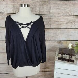 Free People Women's Crisscross V-neck Dolman Long Sleeves Top Black Size Small‎